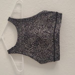 Lululemon energy high neck bra size 6